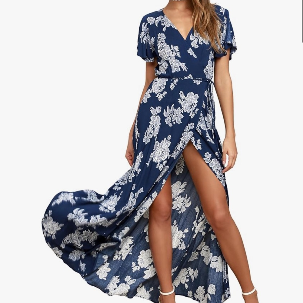 Lulus Navy Blue Floral Print size XS
